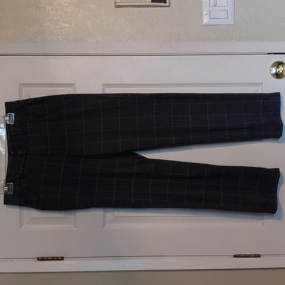 Gray stretchable dress pants (Lee)